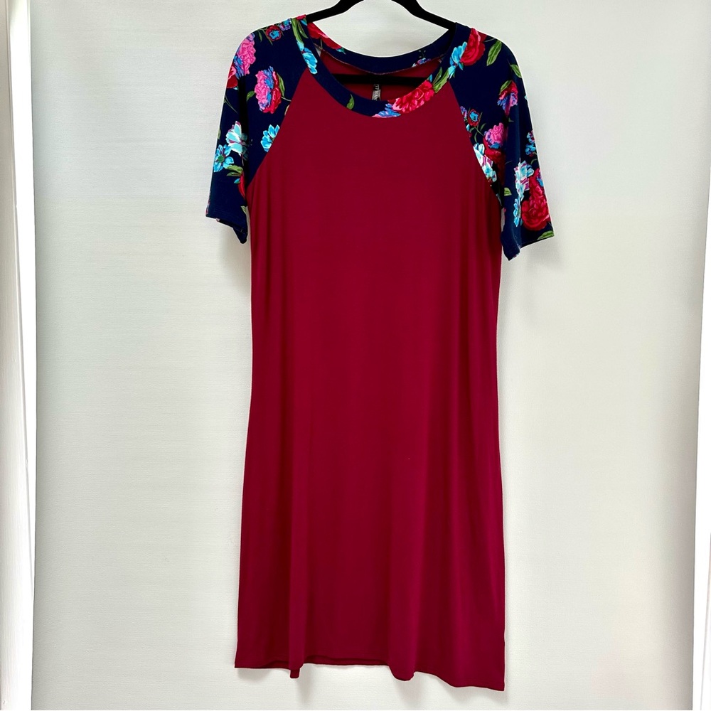 Piphany Stella Dress - size medium NWT